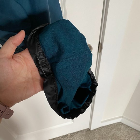 Lululemon 10 - dark teal lined parachute pants - Picture 3 of 3